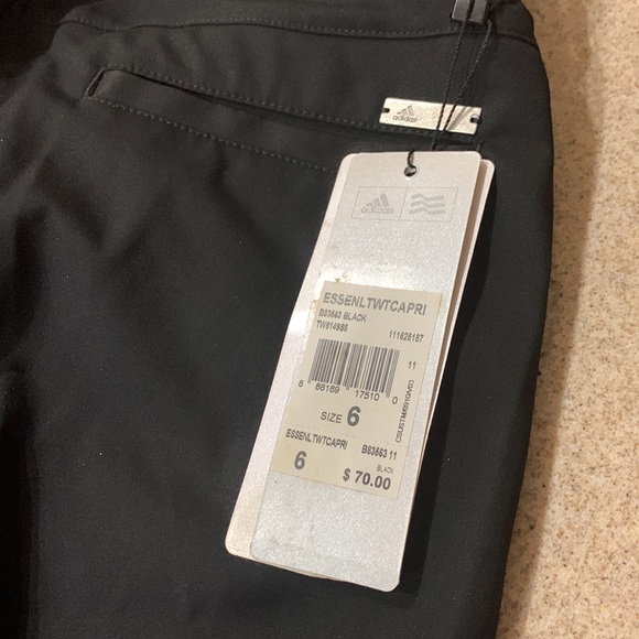 Adidas Essential Lightweight Capris brand new black size 6 - Picture 8 of 8
